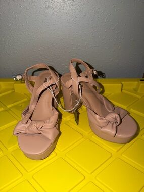 Torrid Nude Knot Front Platform Sandals 7W